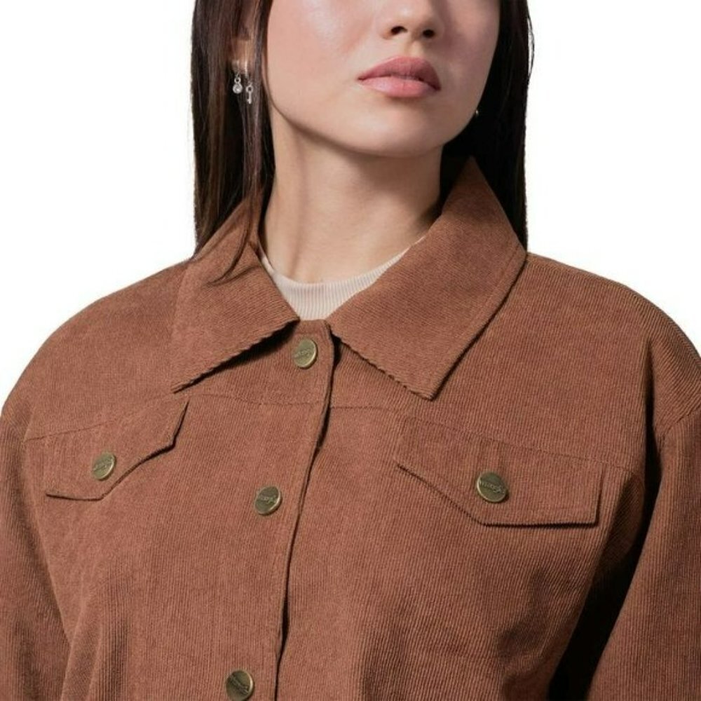 NWT Wrangler Women's Lightweight Corduroy Cropped Snap Button Up Shirt Jacket - Picture 3 of 6